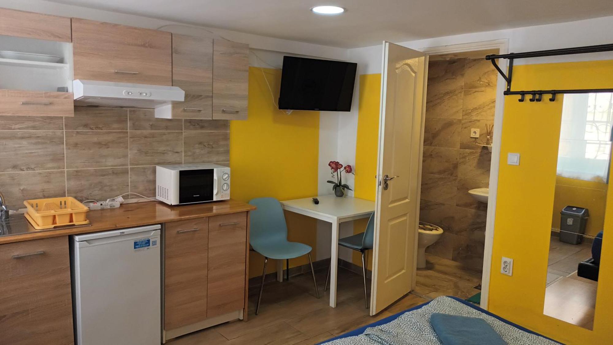 Deniz Guesthouse Boedapest Buitenkant foto